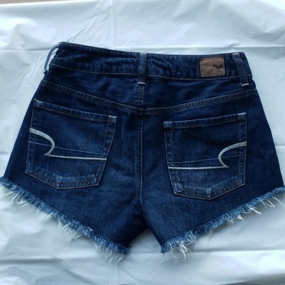 Shorts - Picture 2 of 5